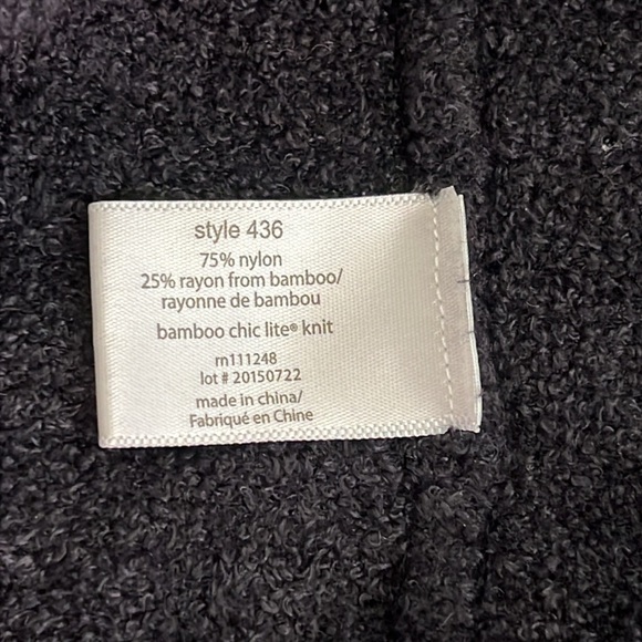 Barefoot Dreams Cozychic Cardigan Open Island Wrap - Picture 6 of 6